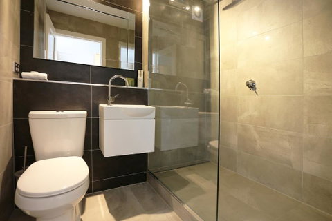 Hotel Launceston - Accommodation Directory 6