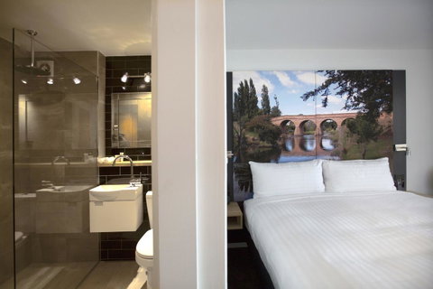 Hotel Launceston - Accommodation Directory 7