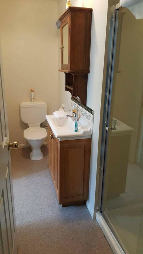 City Townhouse Walking Distance To City - Accommodation Directory 10