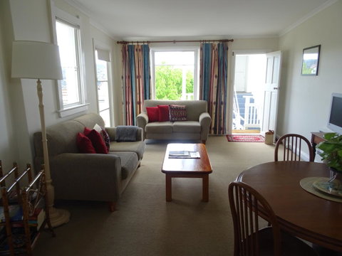 Highbury Apartments - Accommodation Directory 13