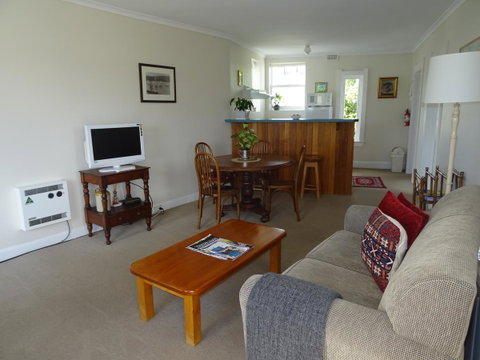 Highbury Apartments - Accommodation Directory 30