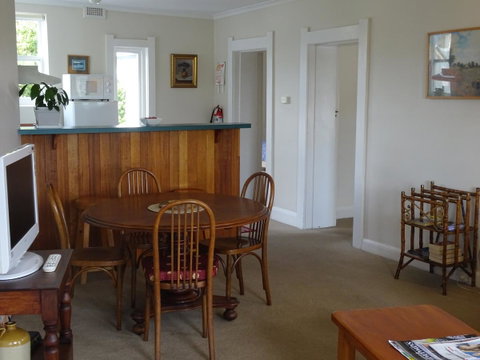 Highbury Apartments - Accommodation Directory 36
