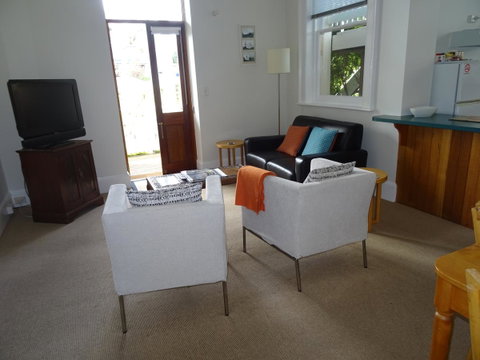 Highbury Apartments - Accommodation Directory 40