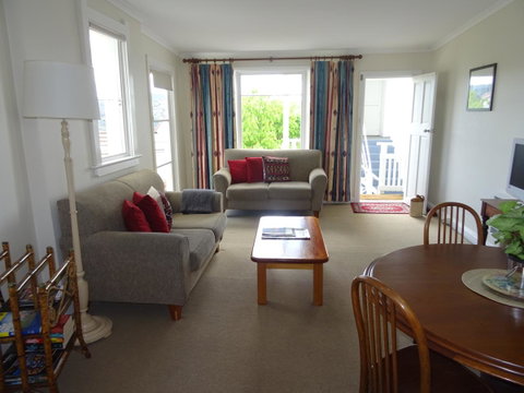 Highbury Apartments - Accommodation Directory 15