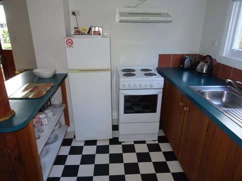 Highbury Apartments - Accommodation Directory 42