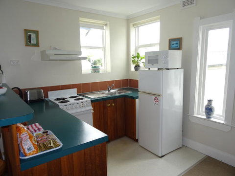 Highbury Apartments - Accommodation Directory 19