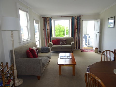 Highbury Apartments - Accommodation Directory 14