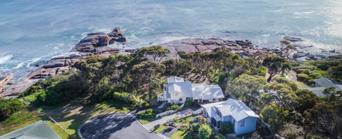 Cod Rock Point - Accommodation Directory 0