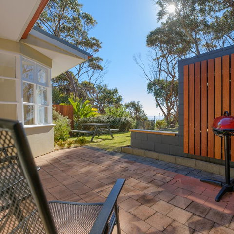 Cod Rock Point - Accommodation Directory 16