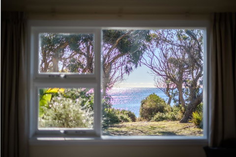 Cod Rock Point - Accommodation Directory 3