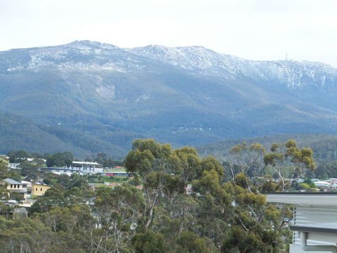 Hobart Villa - Accommodation Directory 15