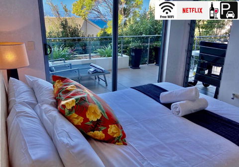 NEW Sunshine Beach Family Escape 3 Bedroom With Free Wifi And Parking - Accommodation Directory 0