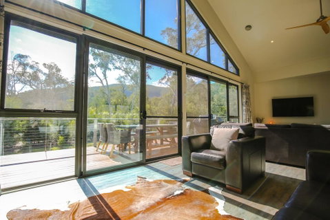 Northern Exposure - Accommodation Directory 3