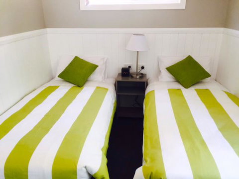 NRMA Bright Holiday Park - Accommodation Directory 2