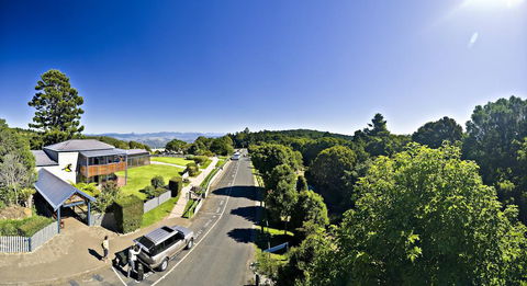 O'Reilly's Rainforest Retreat - Accommodation Directory 0