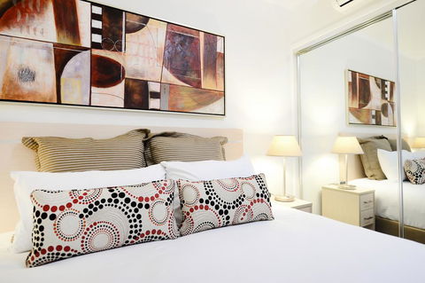 Oaks Moranbah Suites - Accommodation Directory 2