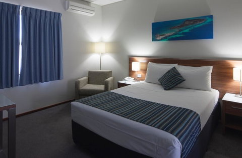 Ocean Centre Hotel - Accommodation Directory 3
