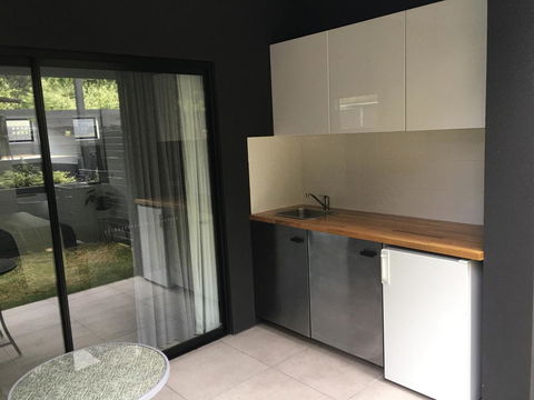 Ocean Sounds Studio: Quiet And Beach - Accommodation Directory 3
