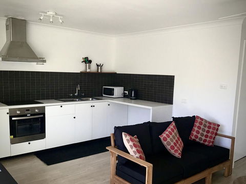 Ocean View Villas - Accommodation Directory 3