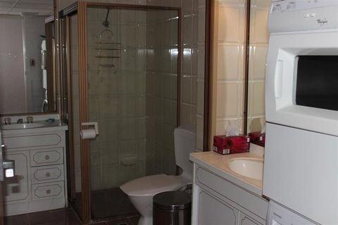 OCEANSIDE 21 - Accommodation Directory 1