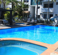 Oceanside Hawks Nest - Accommodation Directory