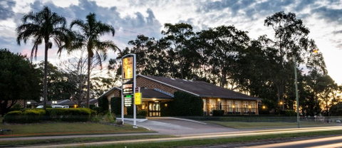 Old Maitland Inn - Accommodation Directory 1