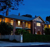 Old Parkes Convent - Accommodation Directory