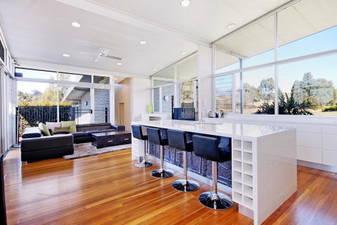 Olive Lakes - Accommodation Directory 2