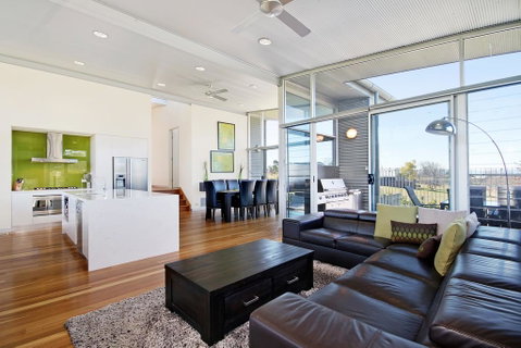Olive Lakes - Accommodation Directory 3