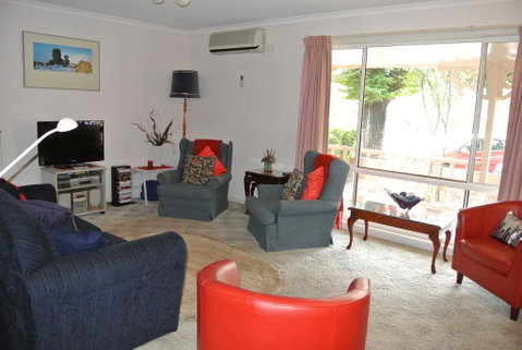 Onocay House - Accommodation Directory 3