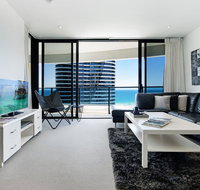 Oracle Sleek  Stylish 2 Bedroom Ocean View - Accommodation Directory