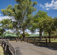 Overlander Homestead Motel - Accommodation Directory