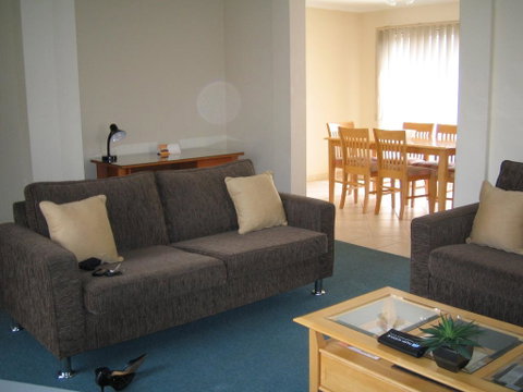 Park Avenue - Forest Hill - Accommodation Directory 3