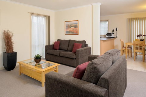 Park Avenue - Forest Hill - Accommodation Directory 1