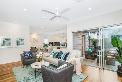 Park Avenue Townhouse Retreat Brisbane Sleeps 10 - Accommodation Directory 0