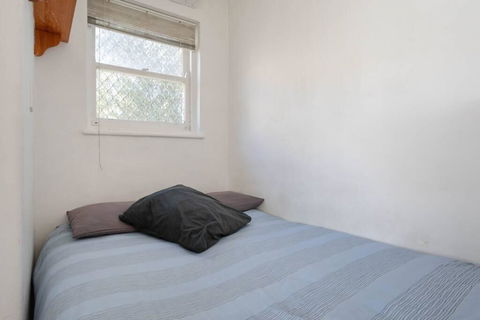 Park St Walk To The Beach - Accommodation Directory 3