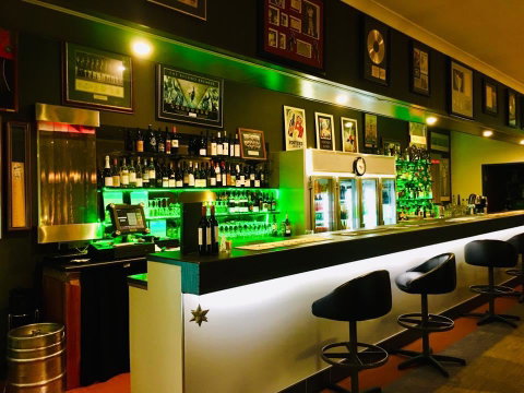 Parkes International - Accommodation Directory 1