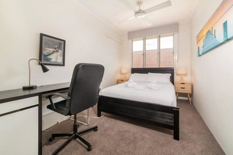 Peaceful 3 Bedroom Apartment In Ascot - Accommodation Directory 2