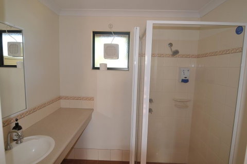 Pelican's Nest - Accommodation Directory 1