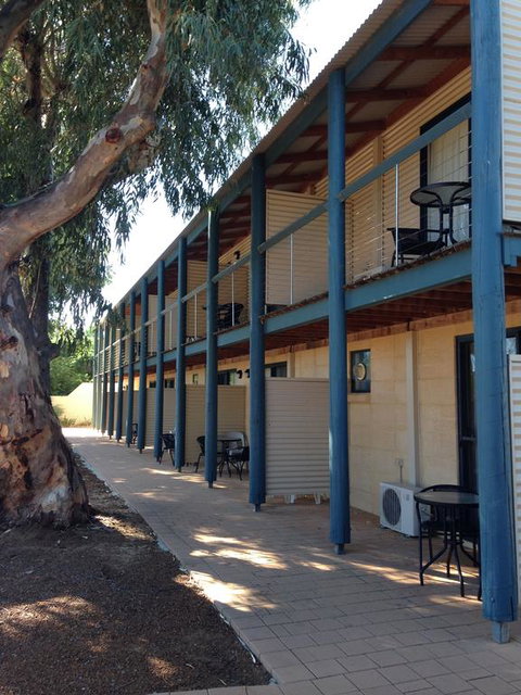 Pelican's Nest - Accommodation Directory 3