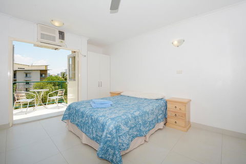 Peninsular Apartments - Accommodation Directory 2