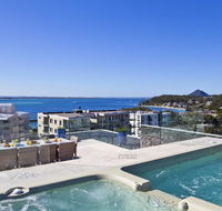 Penthouse Palace - Luxurious Harbourview Location - Accommodation Directory