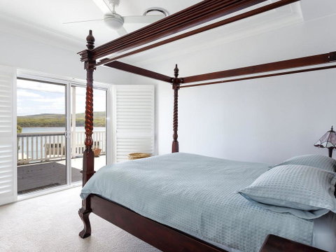 Perfect Seclusion - Top Level Only - Accommodation Directory 2