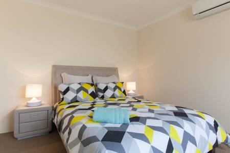 Perth Whistler Lodge - Accommodation Directory 2