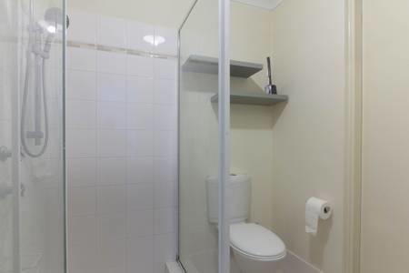 Perth Whistler Lodge - Accommodation Directory 3