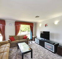 Pet Friendly - Family Holiday Home - Pets Welcome - Accommodation Directory