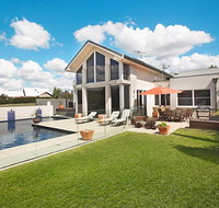 Play A Round - Accommodation Directory