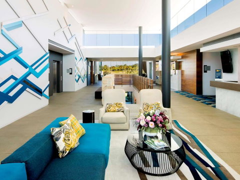 Pullman Magenta Shores Resort - Accommodation Directory 2