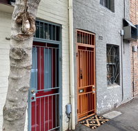 Pyrmont 2 Bdrm Terrace Home - Sydney Premium Location- Walk Everywhere - Sleeps 6 - Accommodation Directory