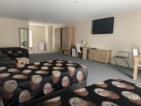 Quality Hotel Sherbourne Terrace - Accommodation Directory 3